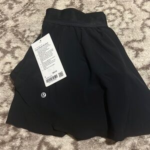 NWT Lululemon Court Rival HR skirt